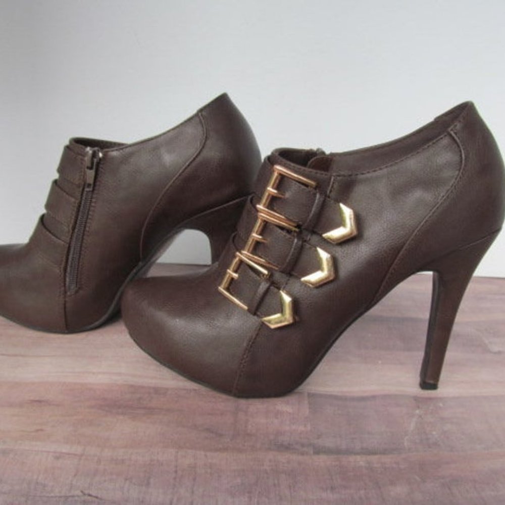Brown Leather Spike Heel Shoes sz 8 1/2 Sexy Shoes